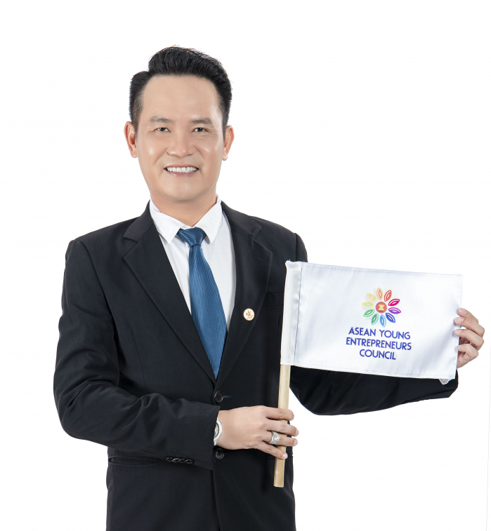 Ông Đặng Hồng Anh – Chủ tịch Hội Doanh nhân trẻ Việt Nam, Chủ tịch Hội Doanh nhân trẻ ASEAN năm 2020