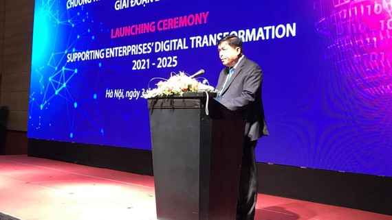 Bộ trưởng Bộ Kế hoạch và Đầu tư Nguyễn Chí Dũng phát biểu tại sự kiện. Ảnh: PV
