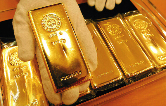 Giá vàng trong nước quay lại ngưỡng 57 triệu đồng/lượng. Ảnh: T.L