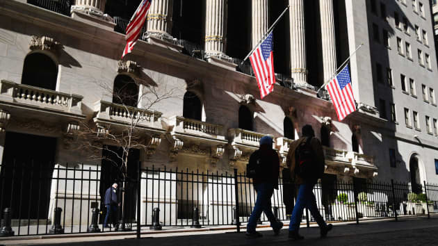 Sàn giao dịch chứng khoán New York tại Wall Street. Ảnh: CNBC