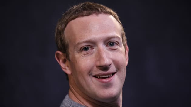CEO Mark Zuckerberg của Facebook. Ảnh: CNBC