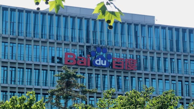 Baidu niêm yết thêm trên sàn Hong Kong, thu hút 3 tỉ USD. Ảnh: CNBC