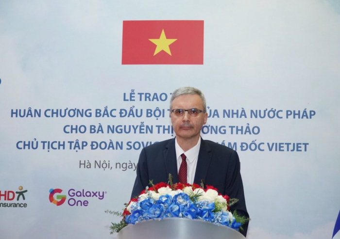 Đại sứ Cộng hòa Pháp tại Việt Nam Nicolas Warnery phát biểu tại buổi lễ. Ảnh: TL.