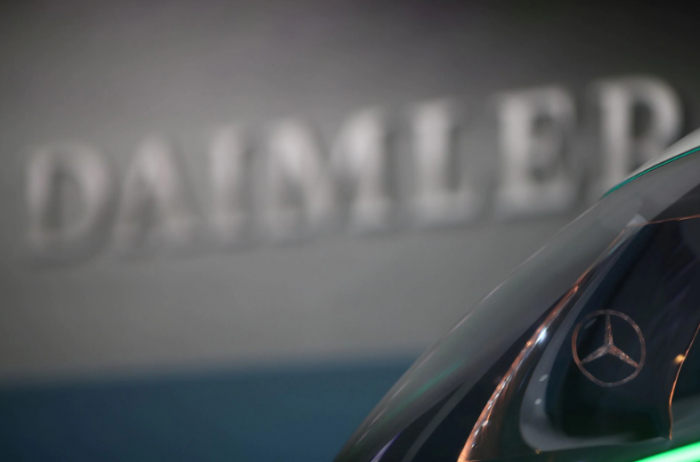 Daimler trả phí bằng sáng chế cho Nokia, chấm dứt kiện tụng. Ảnh: Reuters