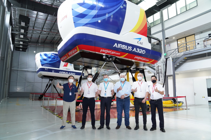 Trung tâm Đào tạo Airbus tại Việt Nam hợp tác với Vietjet cung cấp các khóa học chuyển loại A320. Ảnh: T.L.