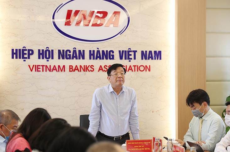 Ông Nguyễn Quốc Hùng -Tổng Thư ký Hiệp hội Ngân hàng đề xuất NHNN cấp thêm room tín dụng cho các nhà băng đạt chuẩn Basel II, III.