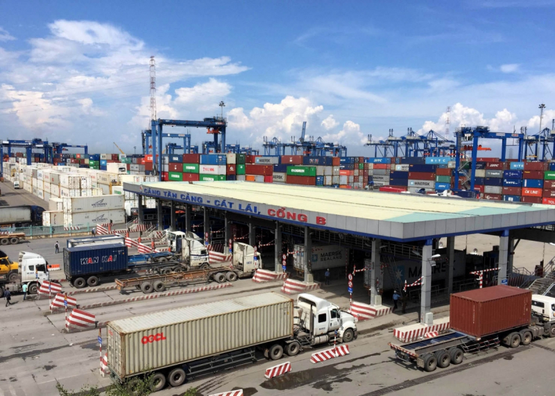 Sau các giải pháp tháo gỡ, đến nay lượng hàng tồn tại Cảng Cát Lái đã giảm nhiều, về cơ bản cảng đã hoạt động thông suốt. Ảnh: TL.