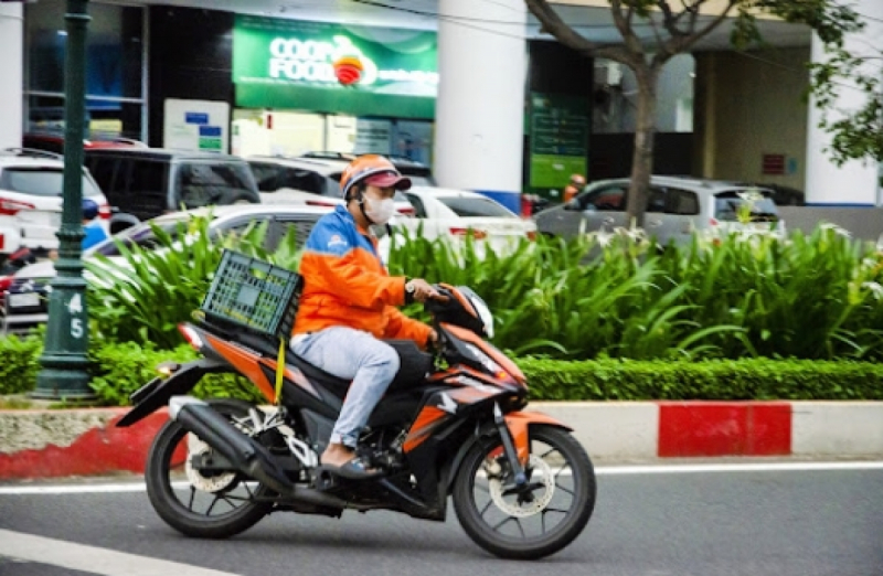 Phí giao hàng tăng gấp đôi, thậm chí ba trong hai ngày gần đây. Ảnh minh họa