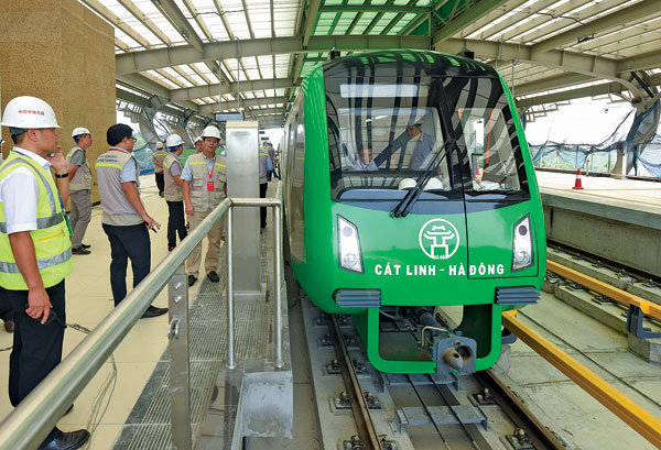 Do chậm trễ tiến độ nên tuyến đường sắt Cát Linh – Hà Đông cần thêm 7,835 triệu USD trả phí cho tư vấn giám sát.