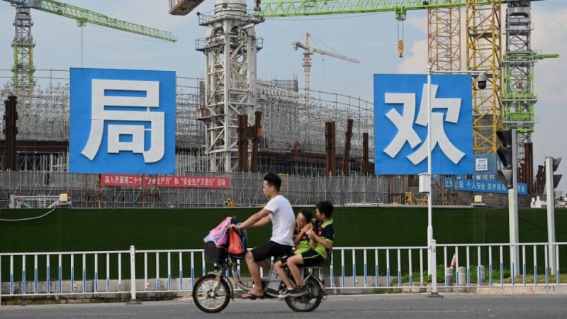 Các chủ nợ của Evergrande lo lắng khi chiến dịch siết chặt quản lý lĩnh vực bất động sản của Bắc Kinh được tiến hành mạnh mẽ. (Ảnh minh họa: FT)