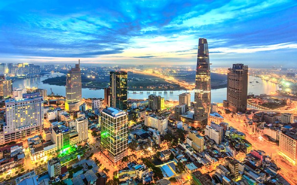 Năm 2022, Việt Nam vẫn đối diện với nhiều thách thức từ những diễn biến phức tạp của đại dịch và tình hình kinh tế thế giới. Ảnh: T.L.