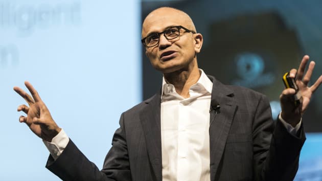 Satya Nadella, CEO of Microsoft. Ảnh: CNBC.
