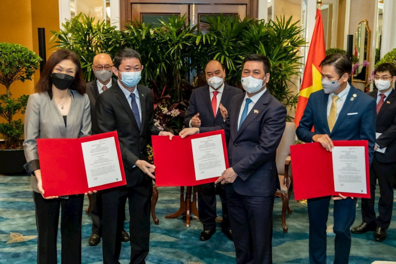 Nghi thức ký kết MOU thành lập Trung tâm Đổi mới sáng tạo Công nghiệp 4.0 Việt Nam Singapore 