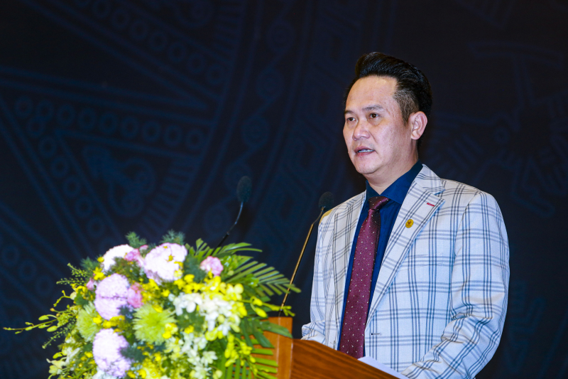 Ông Đặng Hồng Anh, Phó Chủ tịch Hội LHTN Việt Nam, Chủ tịch Hội Doanh nhân trẻ Việt Nam khóa VI. 