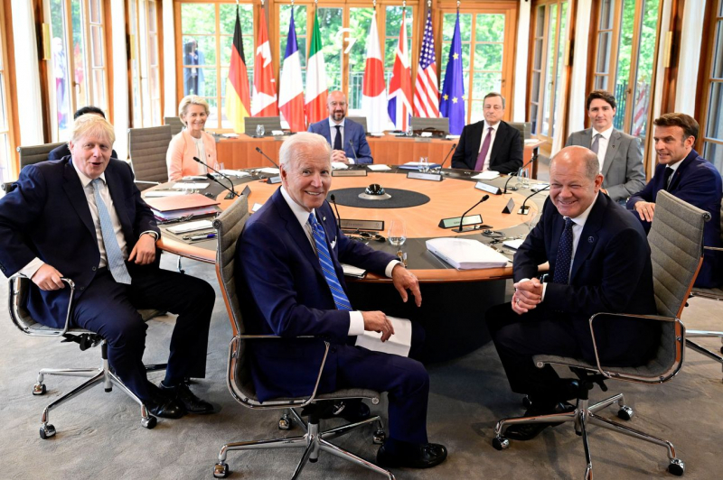 Tổng thống Hoa Kỳ Biden đã gặp gỡ các nhà lãnh đạo G-7 ở Đức vào Chủ nhật. Ảnh: Pool (Reuters).