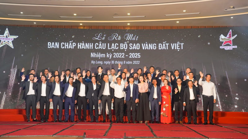 Câu lạc bộ Sao Vàng đất Việt được thành lập tạo ra sân chơi, tập hợp sức mạnh, kết nối các doanh doanh nghiệp đạt giải Sao Vàng đất Việt các năm. Ảnh: Hanoiba.