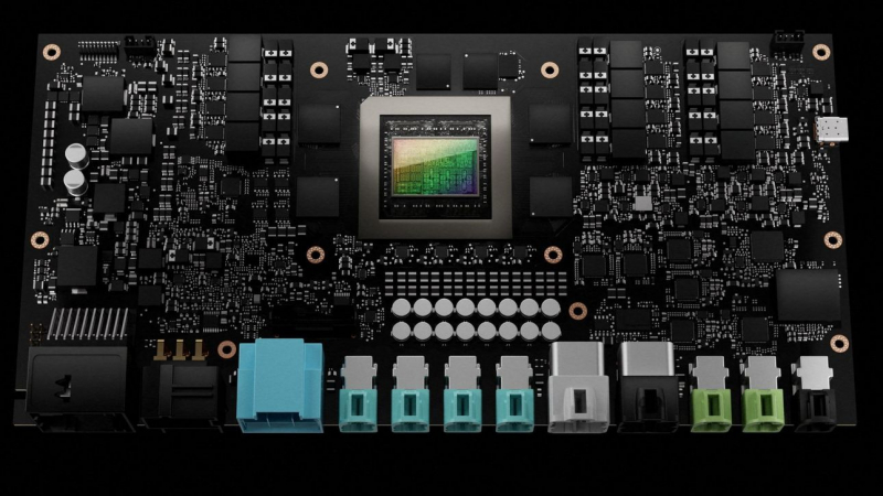 Các quy tắc mới trong lĩnh vực chip sẽ yêu cầu các công ty Hoa Kỳ đảm bảo giấy phép xuất khẩu một số chip nhất định được sử dụng trong AI và siêu máy tính cũng như thiết bị được sử dụng trong sản xuất chất bán dẫn tiên tiến. Ảnh: Nvidia (Reuters).