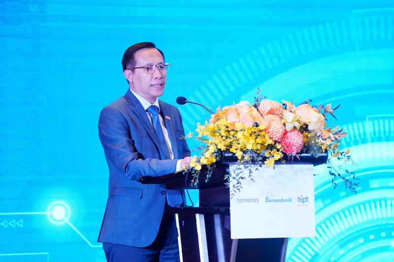 Đại diện Sacombank - ông Bùi Văn Dũng (Phó Tổng giám đốc) phát biểu tại sự kiện.