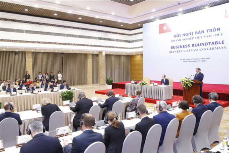 Hội nghị bàn tròn doanh nghiệp Việt Nam - Đức. Ảnh: VGP