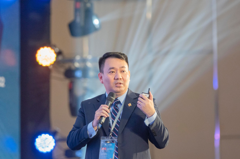 Ông Lê Trí Thông, Phó Chủ tịch Hội Doanh nhân trẻ Tp. Hồ Chí Minh, TGĐ Công ty CP Vàng Bạc Đá Quý Phú Nhuận.