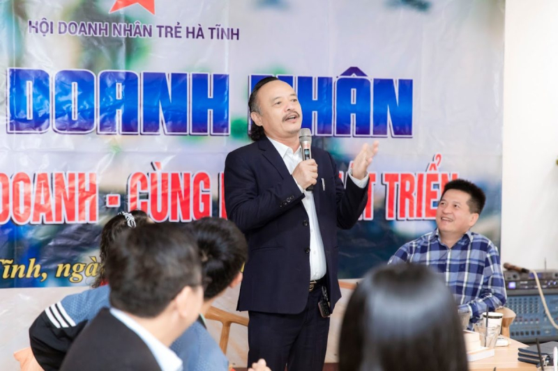 Ông Trần Nguyên Phú, Giám đốc bệnh viện Đa Khoa Thành Phố Hà Tĩnh mong muốn được hợp tác với hội doanh nhân trẻ.