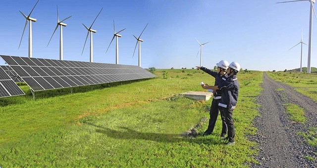 Việt Nam có cơ hội đạt được Net Zero theo cam kết vì nhiều tiềm năng phát triển năng lượng tái tạo. Ảnh: T.L.