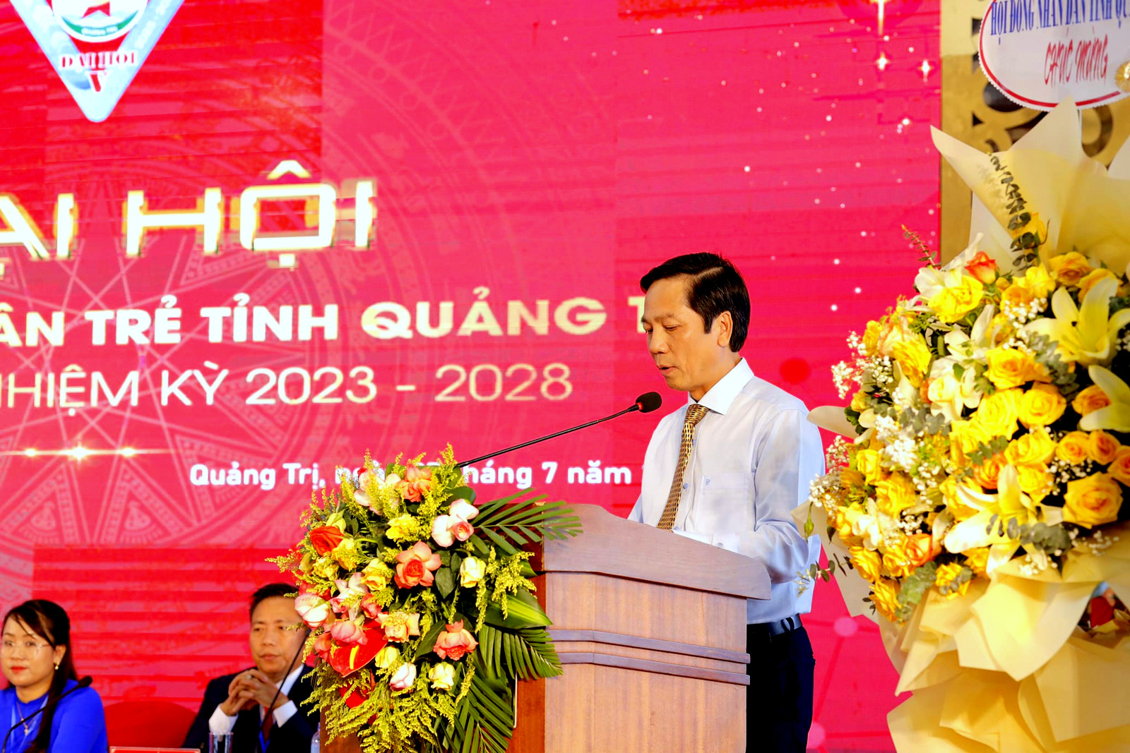 Ông Hoàng Nam - Phó Chủ tịch UBND tỉnh Quảng Trị phát biểu tại Đại hội.