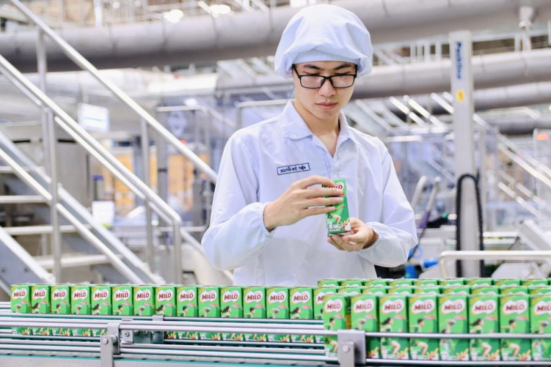 Nestlé Việt Nam đã áp dụng nhiều sáng kiến về bao bì bền vững, trong đó có sự chuyển đổi từ ống hút nhựa sang ống hút giấy