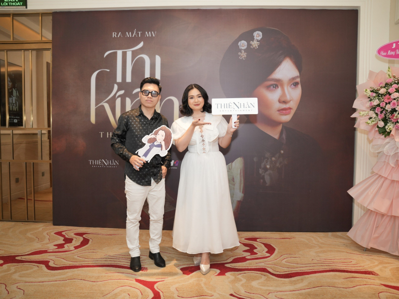 Cùng nhạc sĩ Nguyễn Hoàng Phong