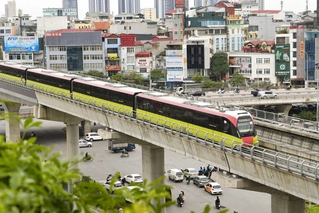 Các lĩnh vực đầu tư công như đường sắt đô thị cần cơ chế mở cho doanh nghiệp công nghiệp trong nước có thể tham gia. Ảnh: T.L.