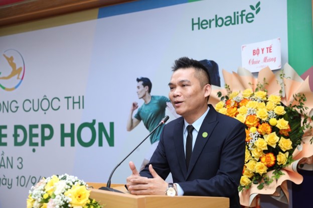  Ông Nguyễn Thành Đạt – Giám Đốc Truyền thông Herbalife Việt Nam phát biểu tại lễ phát động cuộc thi.  