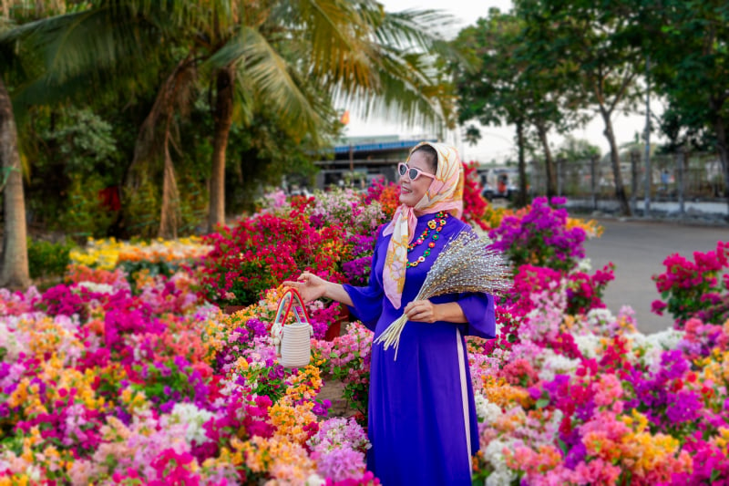 Chợ hoa Xuân Bình Điền thể hiện trách nhiệm của doanh nghiệp với xã hội, sự chia sẻ với cộng đồng. Ảnh: SATRA