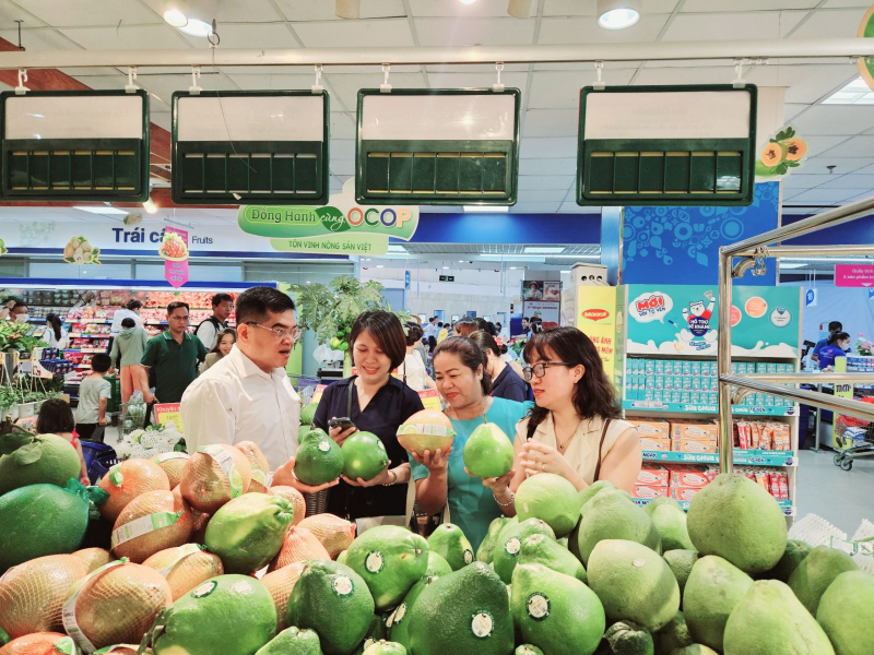 Hàng hoá không có sự biến động lớn về giá so với ngày trước Tết, có xu thế ổn định và tăng nhẹ. Ảnh: TL.