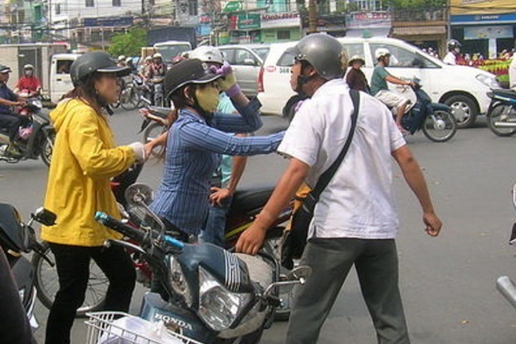 Các vụ ẩu đả do va chạm giao thông thường rơi vào các đối tượng thiếu kỹ năng xử lý tình huống, thiếu kỹ năng kiềm chế cảm xúc. Ảnh: Internet