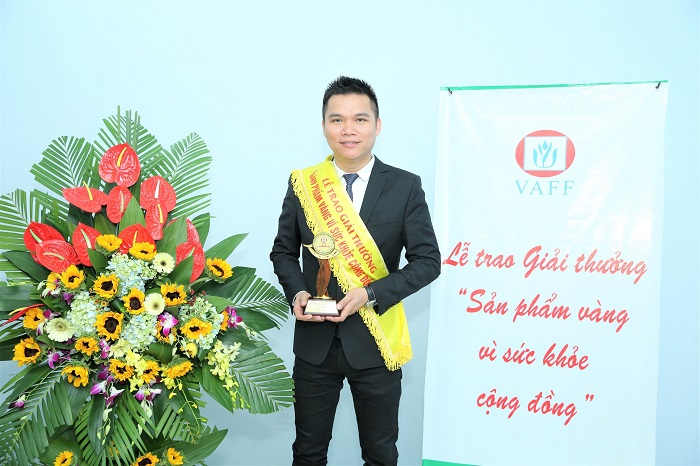 Herbalife Việt Nam 10 lần liên tiếp được trao giải thưởng “Sản phẩm vàng vì sức khỏe cộng đồng” bởi Hiệp hội Thực phẩm chức năng Việt Nam (VAFF)