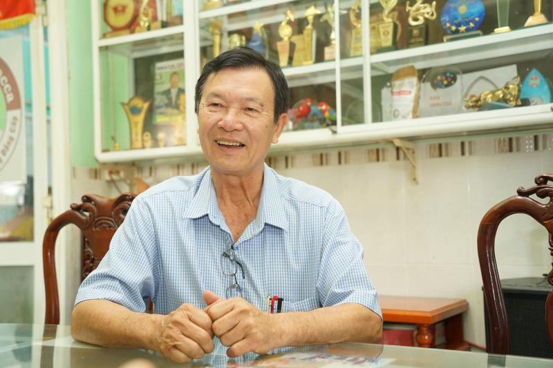 Ông Dương Xuân Quả được biết đến với danh hiệu Vua lò sấy