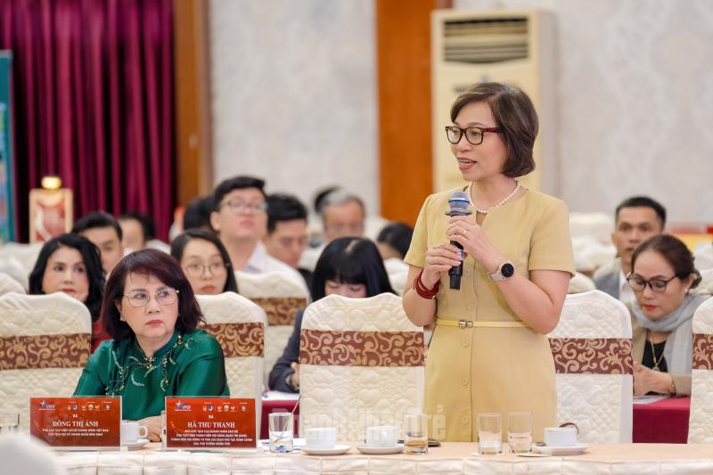 Bà Hà Thu Thanh phát biểu tại Phiên đối thoại.