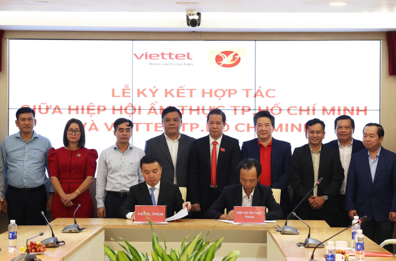 Các doanh nghiệp tiêu biểu bày tỏ niềm vui khi được kết nối với những cột mốc đáng nhớ