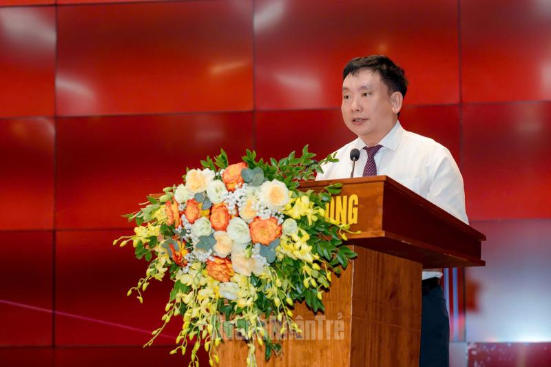 Ông Trần Văn Quân, Phó Chủ tịch UBND TP. Hải Phòng phát biểu tại Phiên đối thoại.