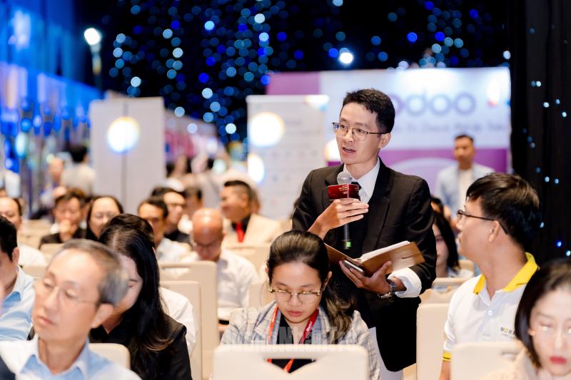 Các đại biểu chia sẻ tại Phiên đối thoại.