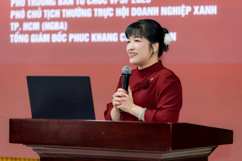 Bà Lưu Thị Thanh Mẫu nêu vấn đề chuyển đổi xanh và kinh tế xanh