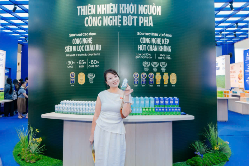 Vinamilk mang đến triển lãm những trải nghiệm thú vị qua cách thể hiện trực quan về những bước đột phá trong đổi mới sáng tạo, khoa học – công nghệ tạo ra sản phẩm dinh dưỡng tiêu chuẩn quốc tế, đón đầu các xu hướng tiêu dùng. Ảnh: Tịnh Không