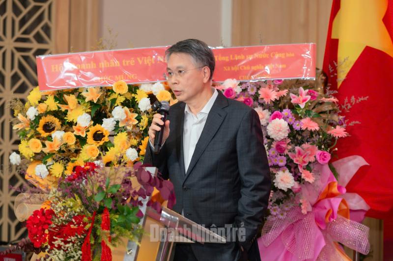 Tiến sĩ Kongkiat Opaswongkarn, Chủ tịch sáng lập Tập đoàn Asia Plus Group Holdings.