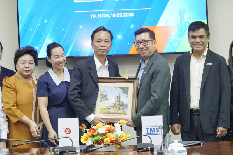 FBA cùng HTV ký kết đồng hành định vị thương hiệu ẩm thực Việt