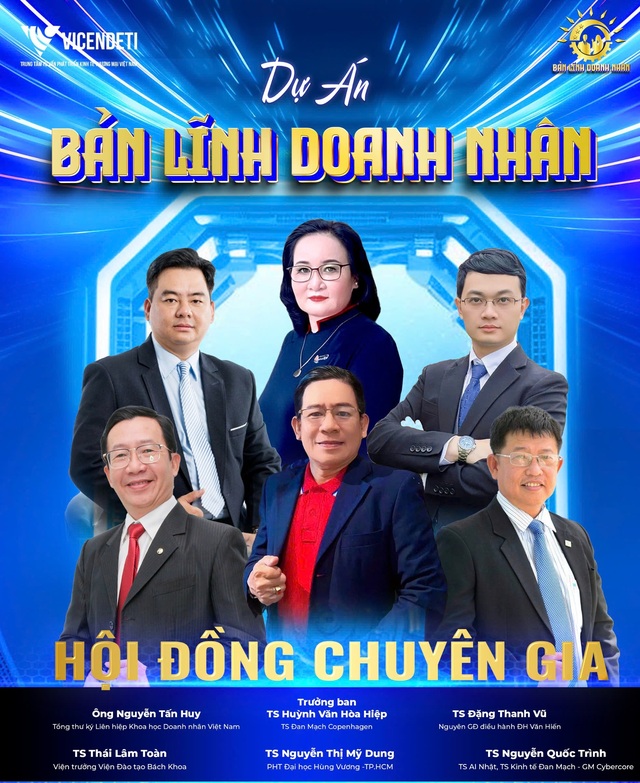 Tiến sĩ Huỳnh Văn Hoà Hiệp ( áo đỏ ở giữa ) cùng các thành viên Ban chuyên gia chương trình