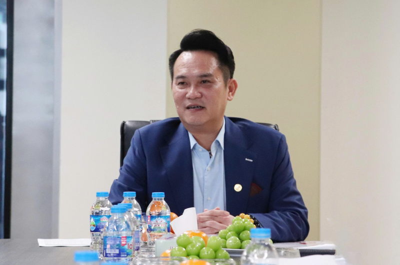 Ông Đặng Hồng Anh - Phó Chủ tịch Hội Liên hiệp thanh niên Việt Nam, Chủ tịch Hội Doanh nhân trẻ Việt Nam, Chủ tịch Hội đồng sơ tuyển chủ trì Hội nghị.