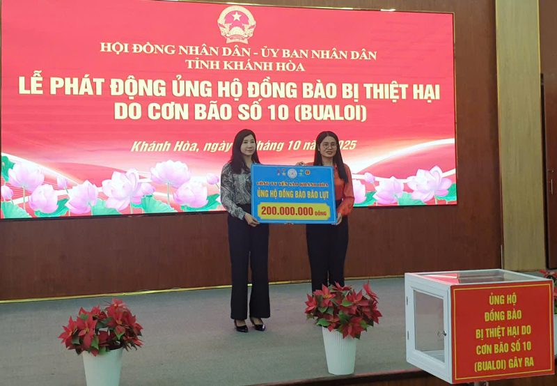 Công ty Yến sào Khánh Hòa ủng hộ 200 triệu đồng