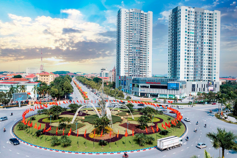 Xây dựng các tập đoàn kinh tế tư nhân mũi nhọn là một trong những chủ trương của Đảng nhằm thúc đẩy KTTN phát triển mạnh mẽ.