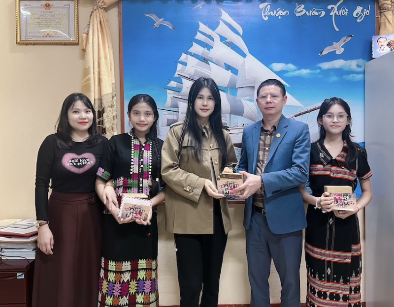 Ca sĩ Phúc Anh hoàn thành dự án ý nghĩa