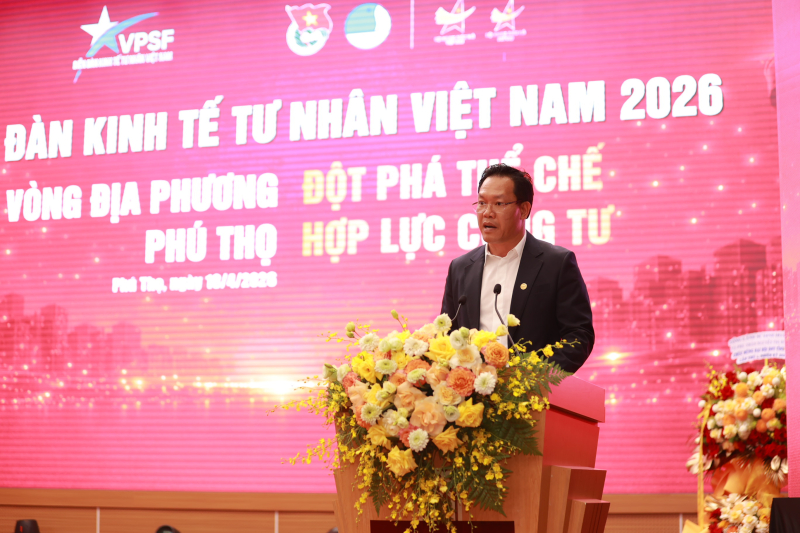 Ông Lưu Công Thành - Phó Chủ tịch Hội Doanh nhân trẻ Việt Nam phát biểu tại Diễn Đàn